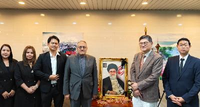 Meeting of the ambassador with officials from Institute of Area Studies of Thammasat University